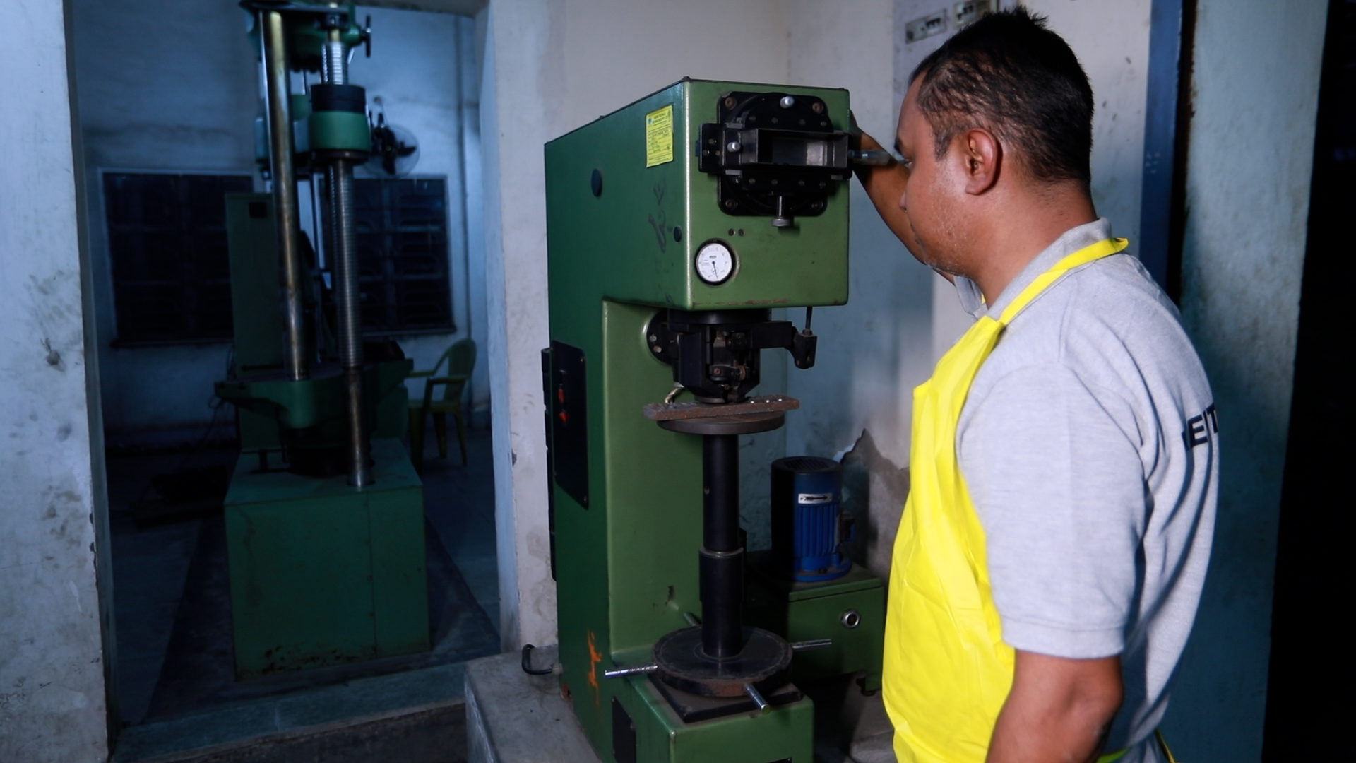 Optical Brinell Hardness Testing Machine